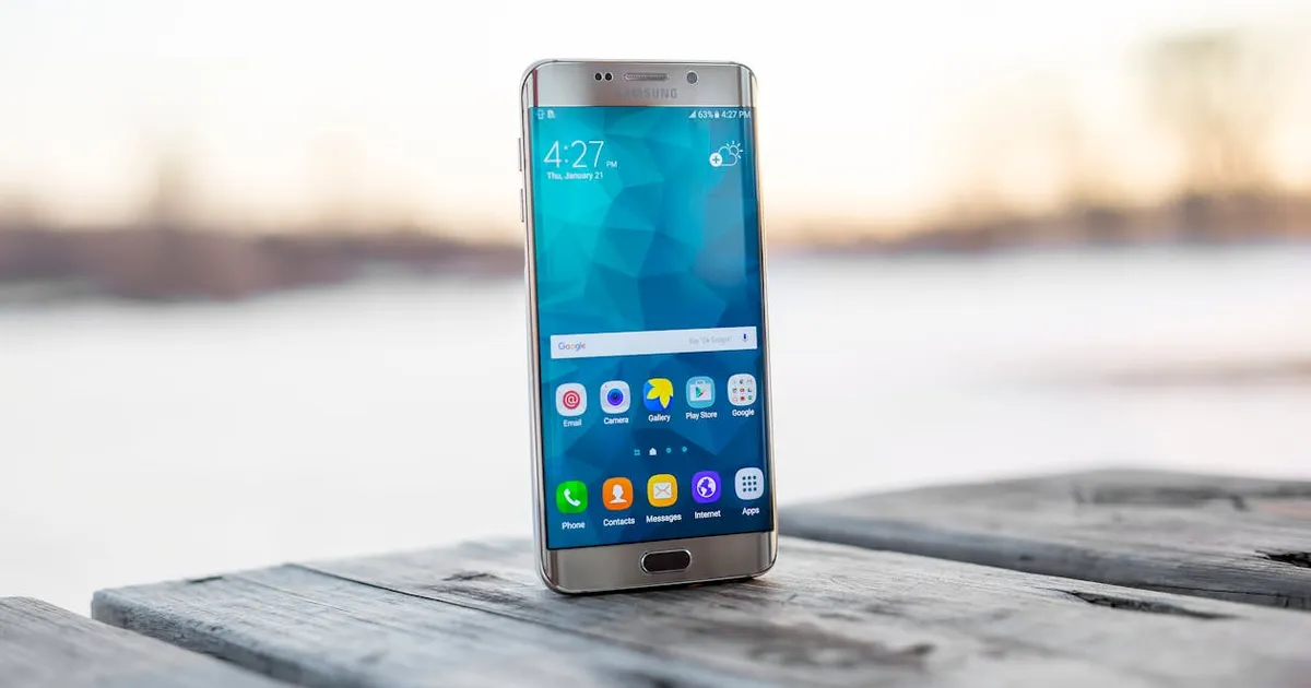 Langkah-langkah instalasi APK Luxury138 di Android termasuk pengaturan izin